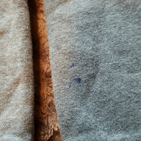 Girl's LOVE Sweatshirt - Picture 4 of 4